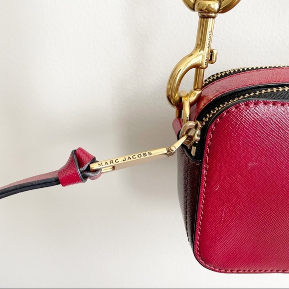 Marc Jacobs The Snapshot Crossbody Bag in Deep Maroon Multi - Picture 9 of 12